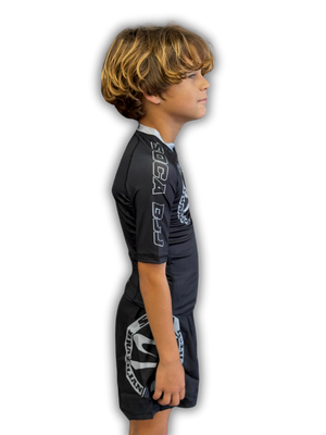 Kids Short Sleeve Belt Color Rash Guard